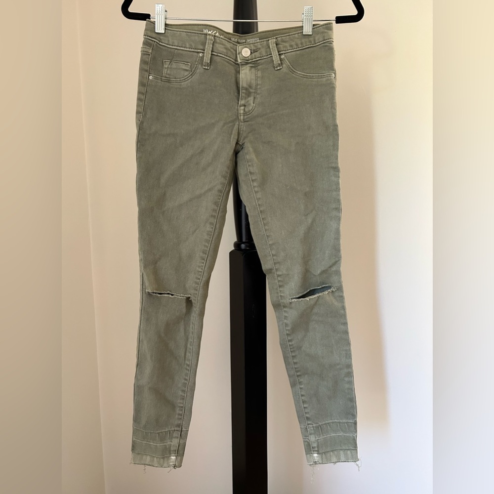 Mossimo green mid-rise jegging
